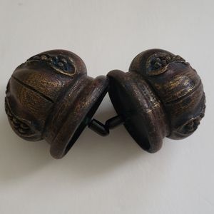 Curtain Rod Ends